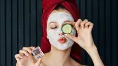 Cum să arăți vizibil mai tânăr: secretele îngrijirii pielii acasă pentru bărbați și femei de diferite vârste