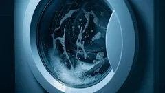 Este igienic să speli șosetele și lenjeria intimă împreună?