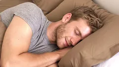 11 obiceiuri ale oamenilor inteligenți care li se par ciudate și plictisitoare celor cu inteligență scăzută